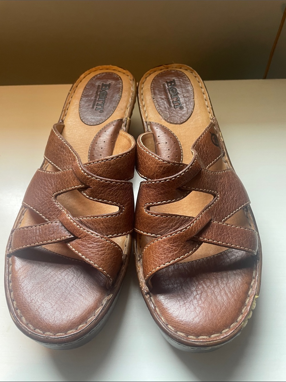Born leather slide sandal